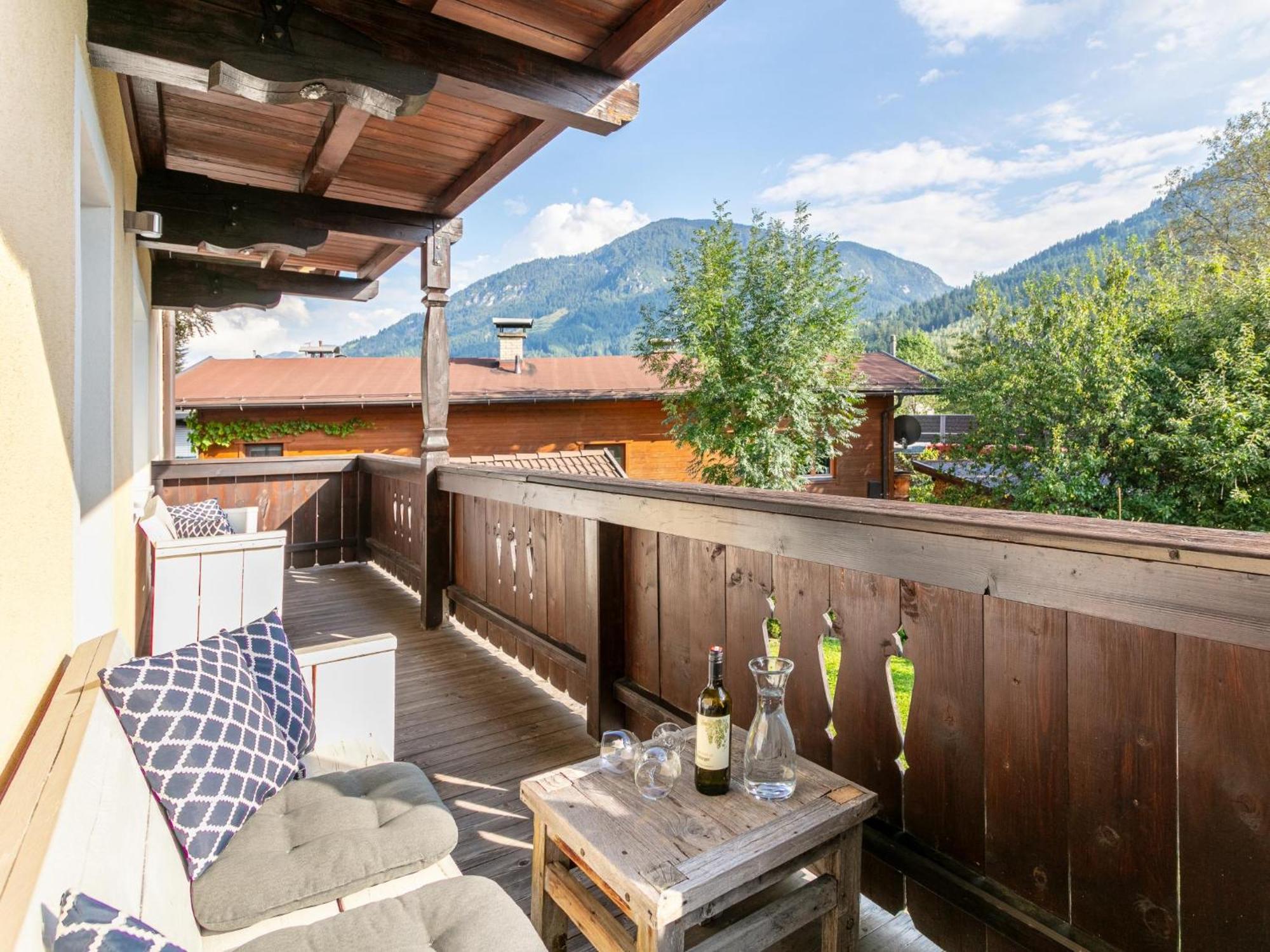 Brixen 2 Apartment Brixen im Thale Exterior photo